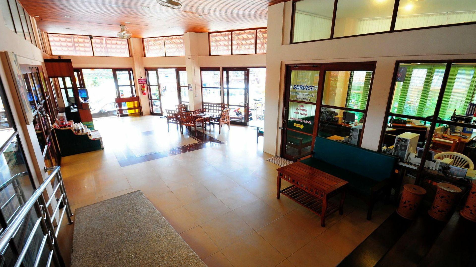 Alina Grande Hotel and Resort lobby