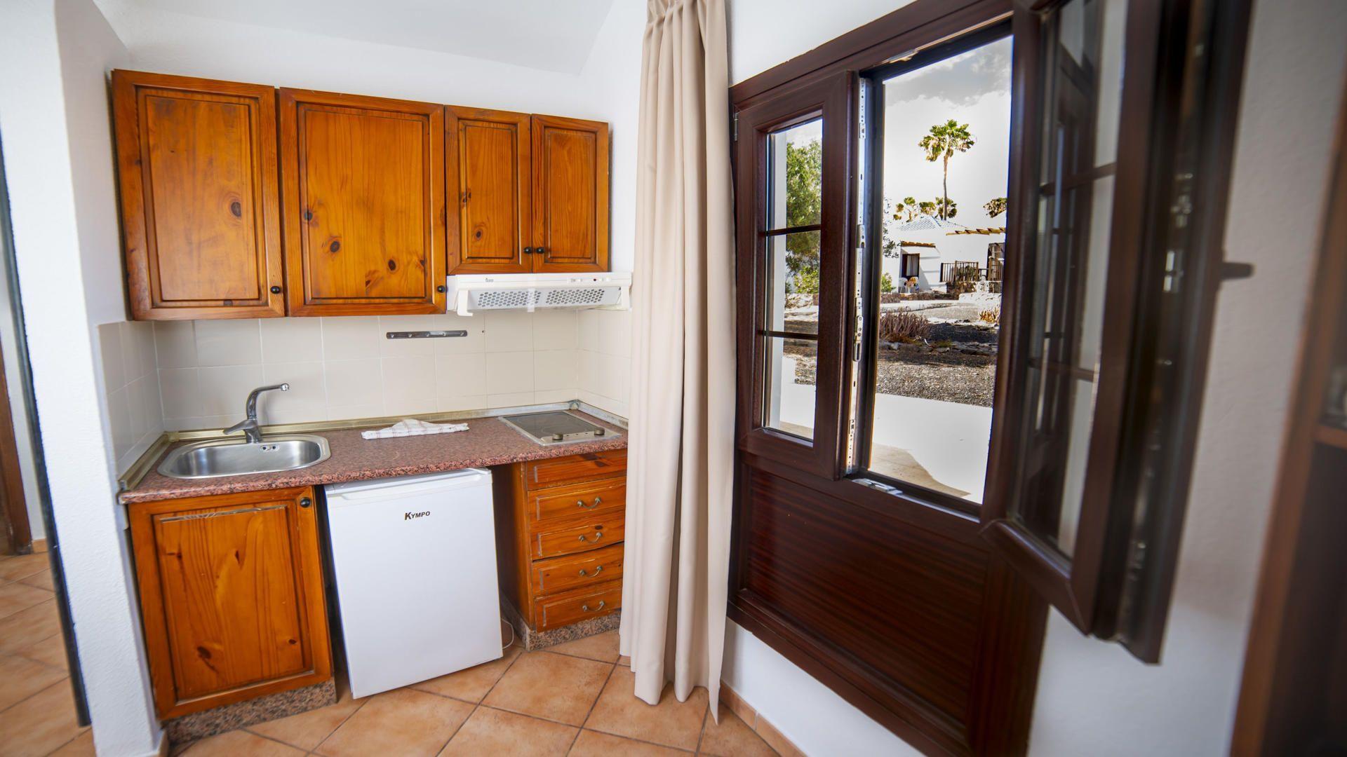 Elite Fuerteventura by ECR kitchen