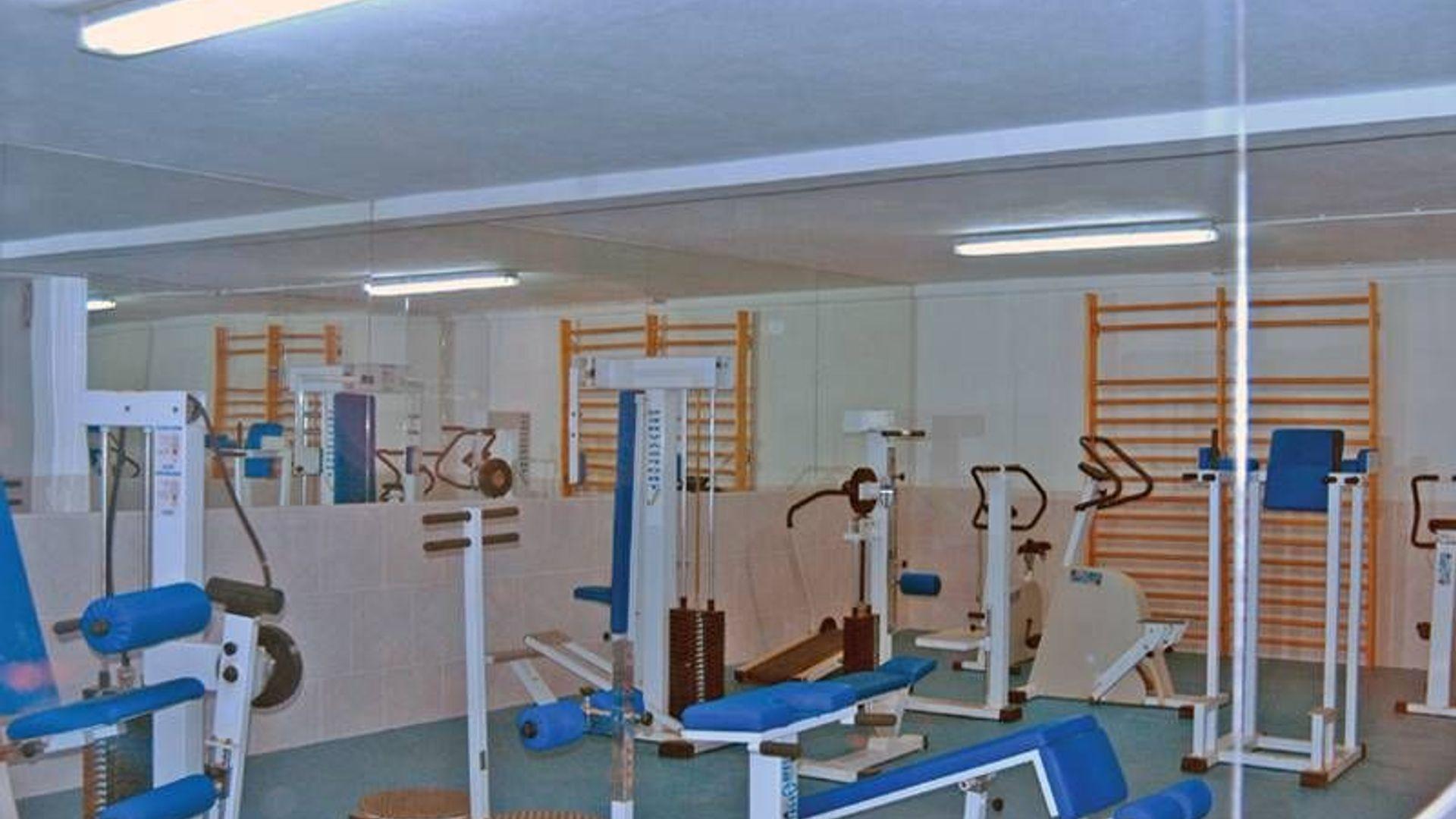 Apartamentos los Lentiscos by Mij gym