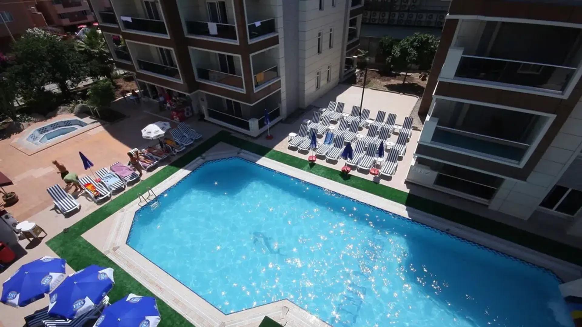 Mehtap Family Hotel pool