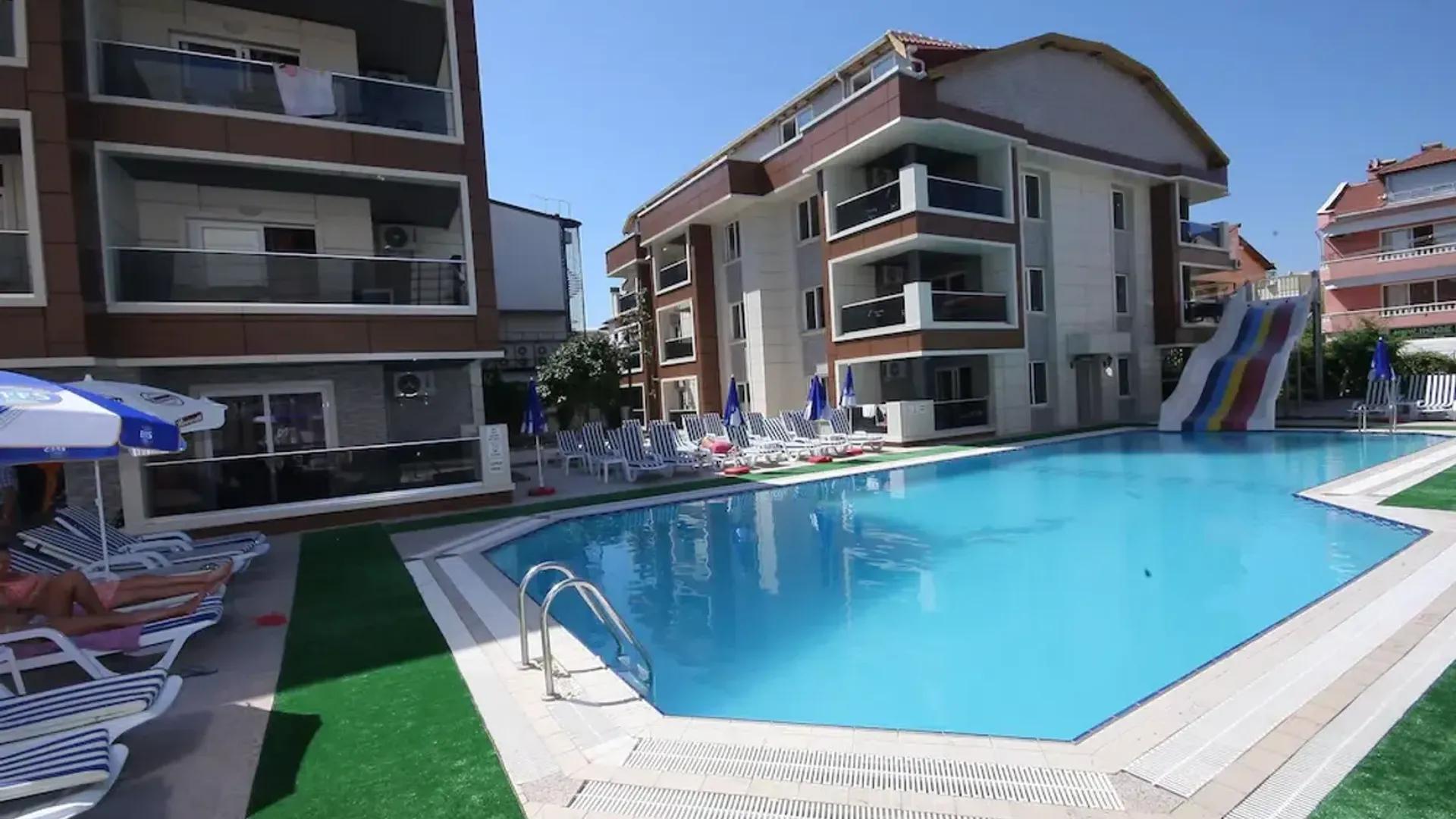 Mehtap Family Hotel pool