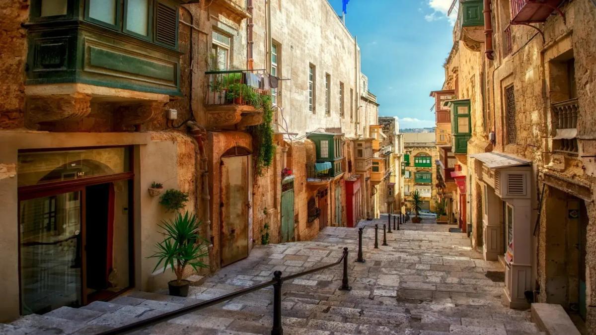 The essential holiday guide to Malta
