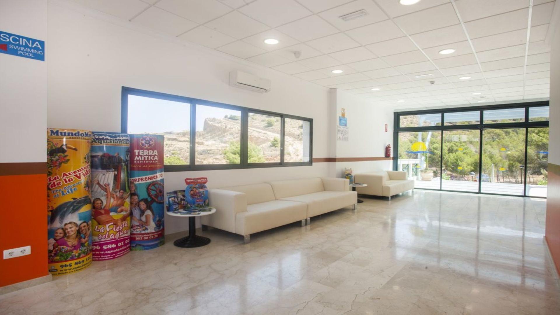 Apartamentos Benidorm Horizon by Pierre & Vacances reception